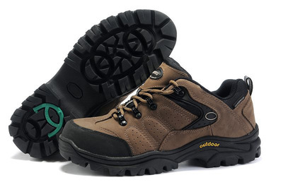 诚宇鞋帽商行 专业批发各类高品质鞋履，厂家直销价格优势