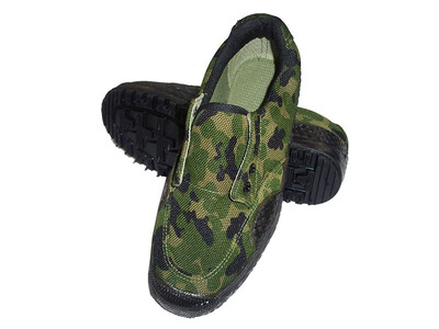 正品3566裕东迷彩九九作训解放鞋 多功能户外鞋履的理想选择