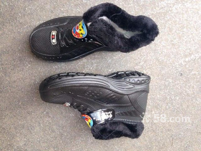 抢占童鞋市场新蓝海 探秘3元批发价背后的商机与挑战