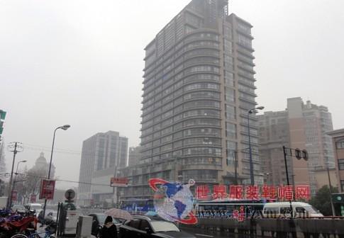 数字浪潮下的转身 服装鞋帽网络批发如何重塑传统批发行业格局